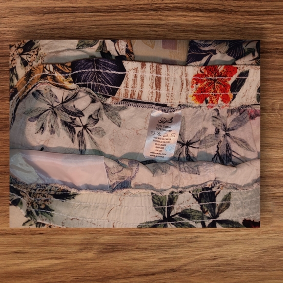 Floral Print Men Short Set - Picture 8 of 13